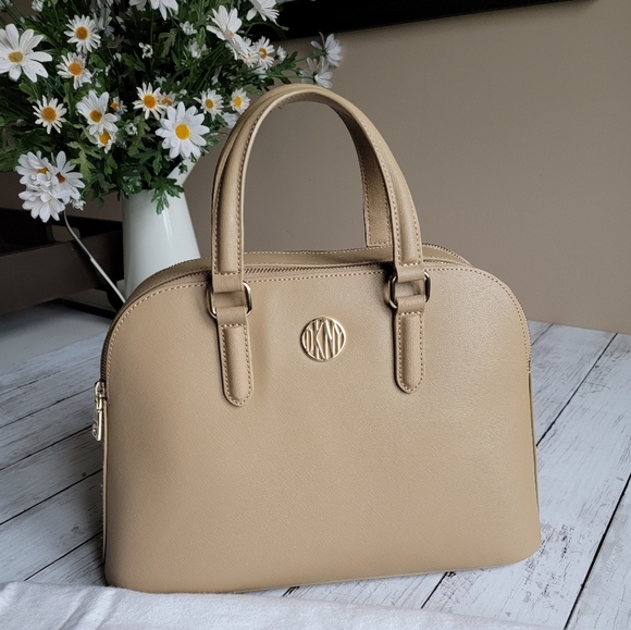 Dkny Handbags - DKNY satchel NWOT